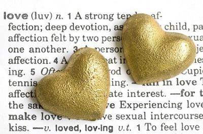 Alle Begriffe zu Partnerschaft, Dating und Liebe.