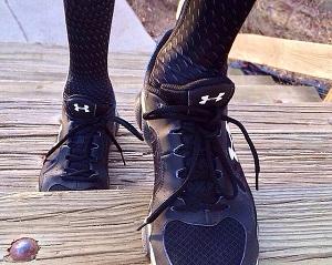 Die Wahl der richtigen Laufschuhen ist besonders wichtig. Bild Laufschuhe