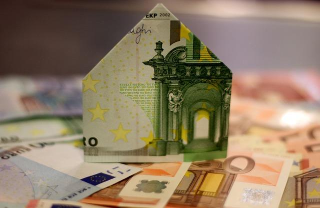 Haus aus Geldschein Bild Haus aus Geldschein